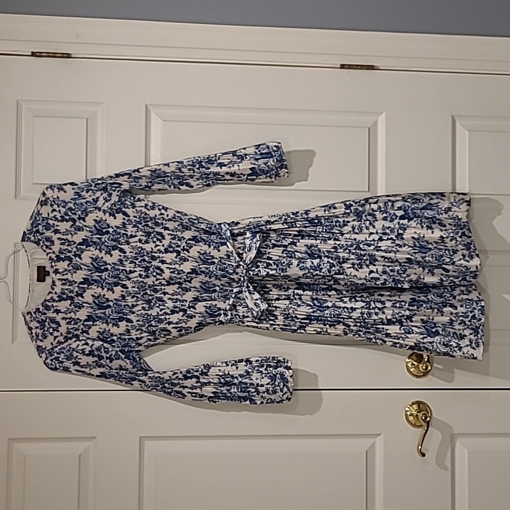 Blue and ivory floral sinched midi dress